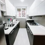 Myhouse Paradiso - Affitti Brevi Italia Lägenhet